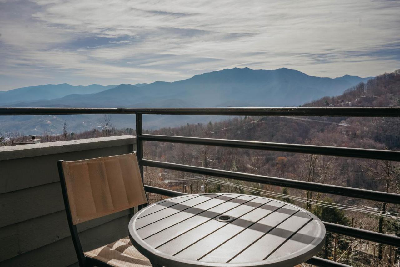 Smoky Mountains Studio With Balcony Gatlinburg Extérieur photo